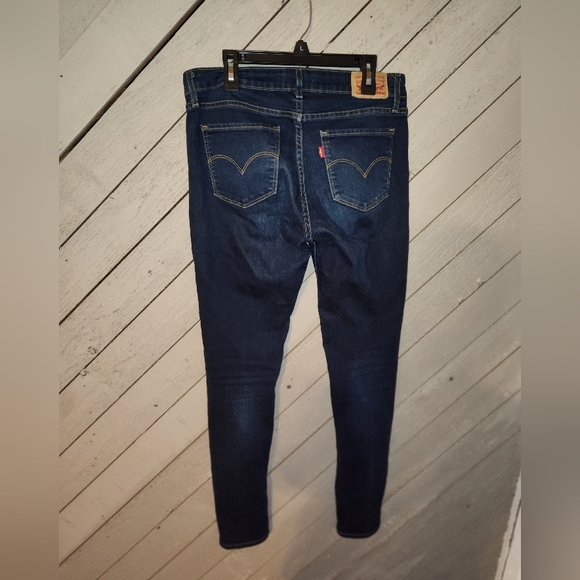 Levis 711 size 28 - Picture 2 of 2